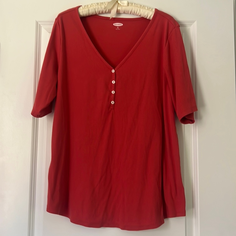 🍣Old Navy Short Sleeve Ribbed Tee🍣